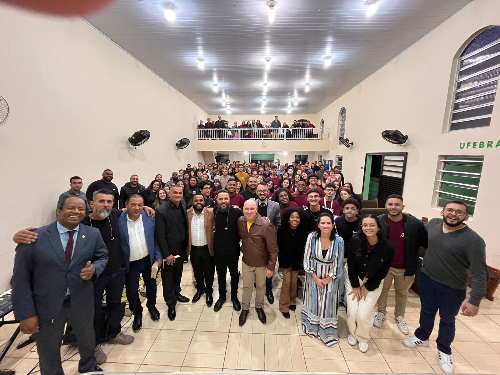 Encontro Regional Jubrac na Igreja O Brasil para Cristo em Ilha Comprida