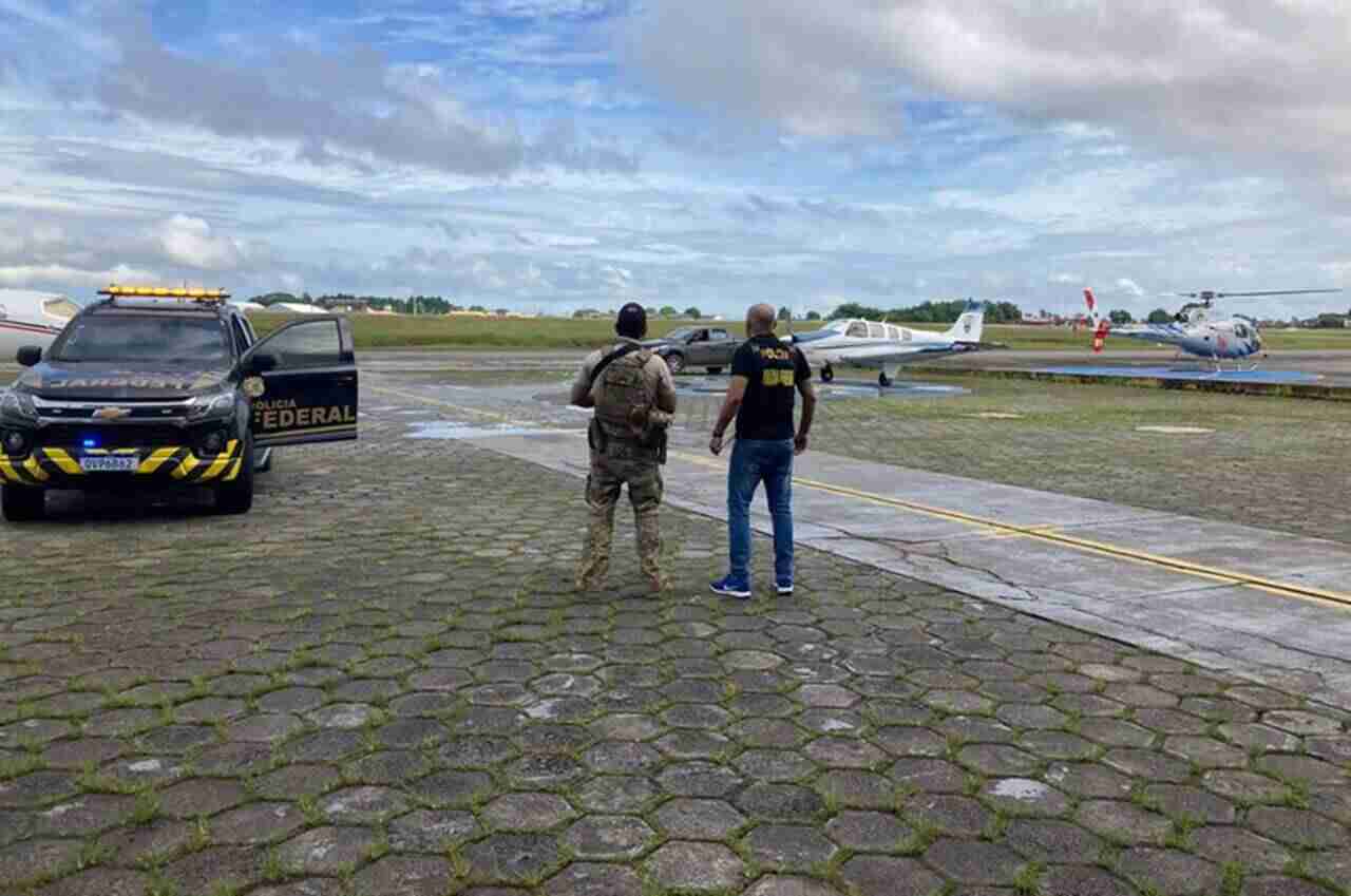 Igreja é denunciada como dona de avião apreendido com 290 quilos de skunk