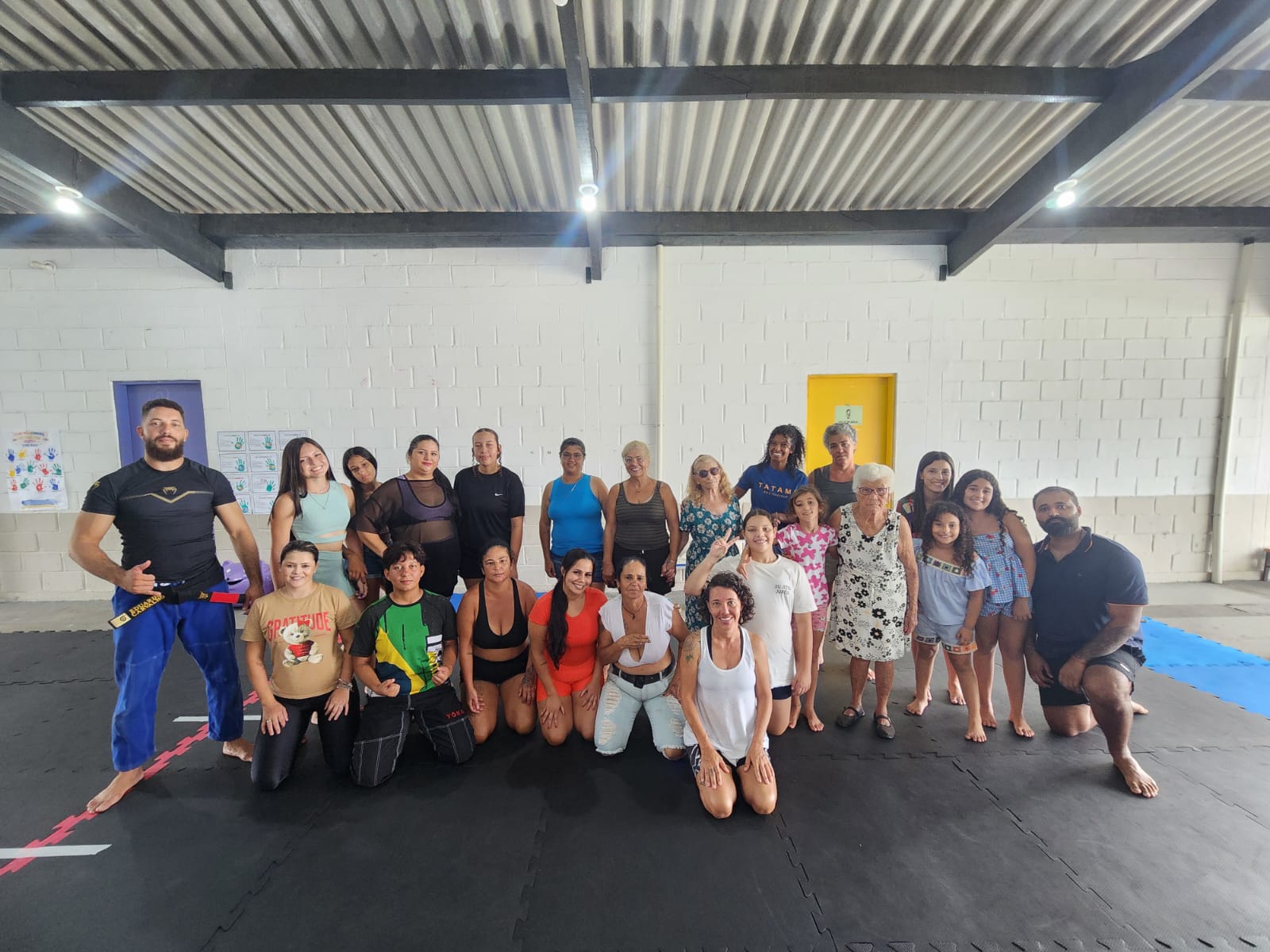 Treino especial para mulheres reúne bem-estar, defesa pessoal e reflexão no Dia Internacional da Mulher